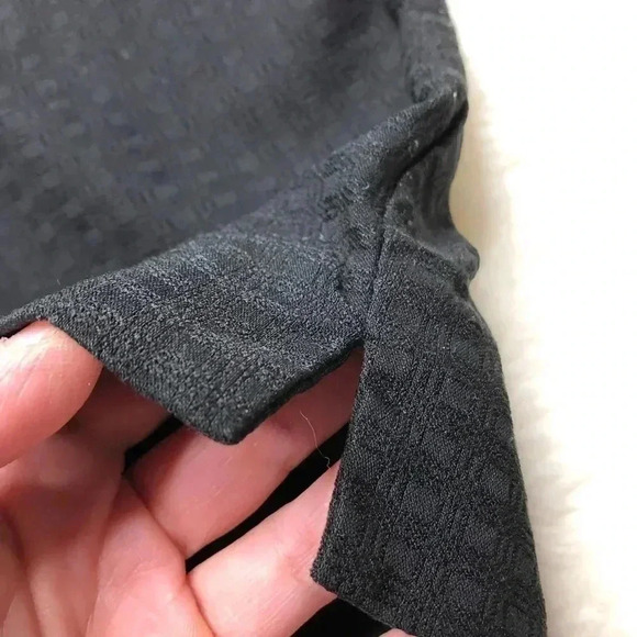 S.C.  & Co Bermuda Shorts Black Square Pattern Size 8 - Picture 2 of 16